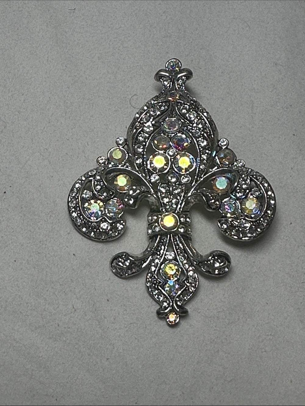 Rhinestone Fleur-de-Lis Brooch - Silver with Aurora Borealis Rhinestones